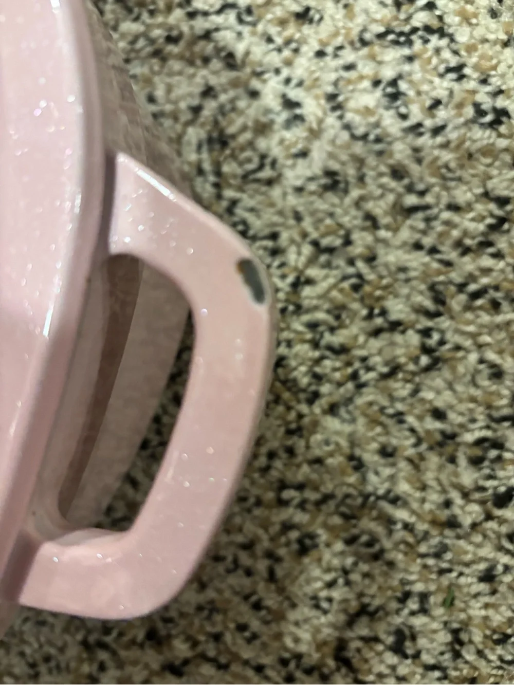 Pink Heart-Shaped Enamel Cast Iron Dutch Oven